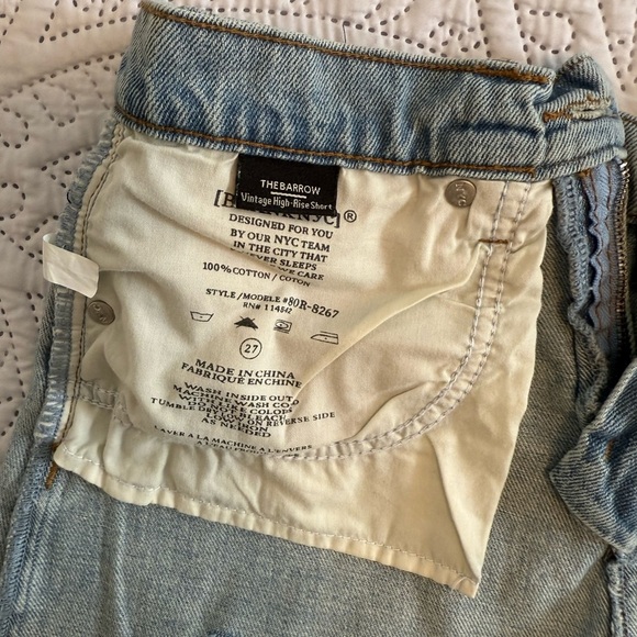 Blank NYC Vintage High-Rise Short - Picture 7 of 9